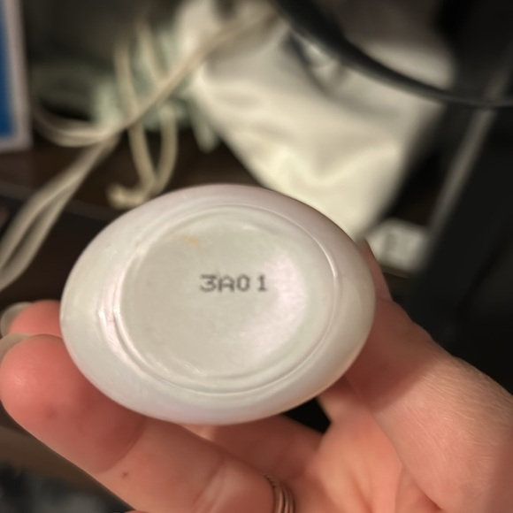 DIORSNOW Essence of Light Serum NEW - Picture 3 of 3